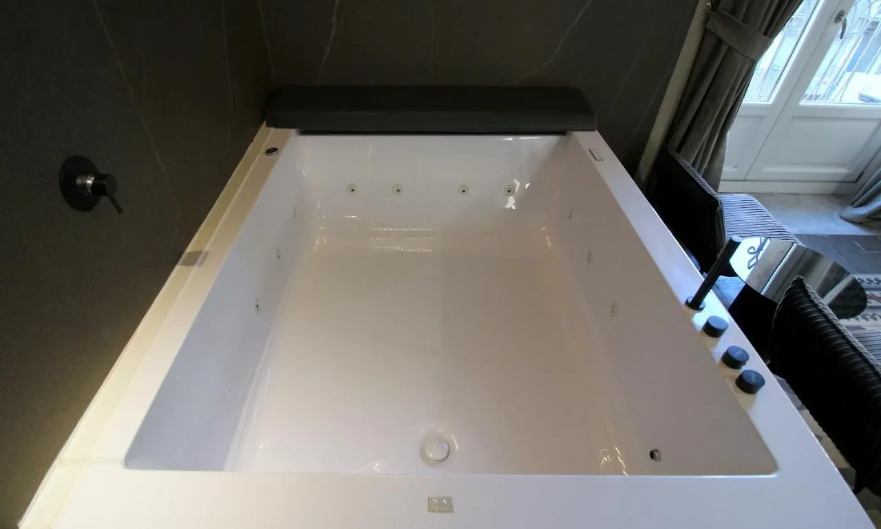 בית הארחה Duomo Housing Catania Le Suites